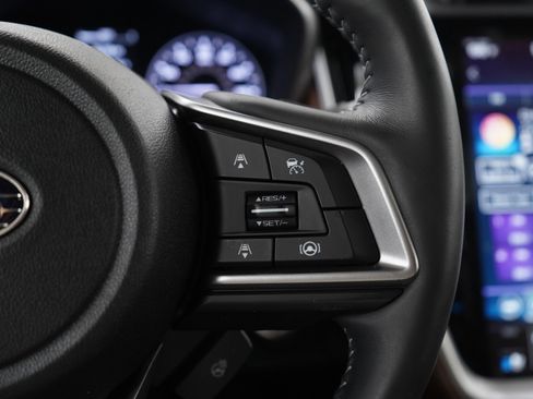 Used 2020 Subaru Outback Touring w/ Popular Package #2 image 25