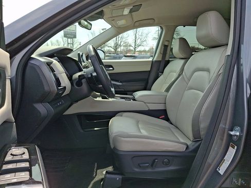 Certified 2023 Nissan Pathfinder SL AWD/4WD image 15