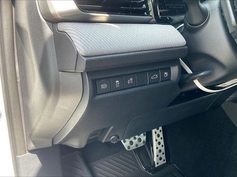 New 2026 Toyota Camry SE image 20