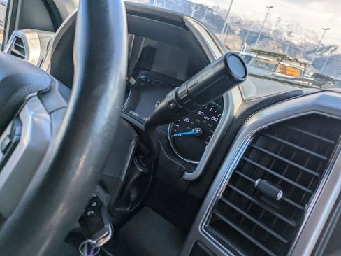 Used 2020 Ford F350 Lariat AWD/4WD image 24