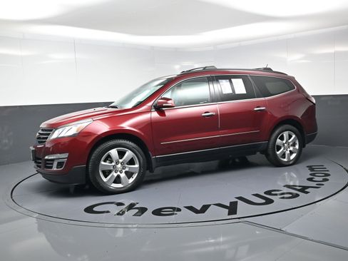 Used 2017 Chevrolet Traverse Premier image 6
