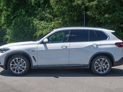 Used 2023 BMW X5 xDrive45e AWD/4WD image 2