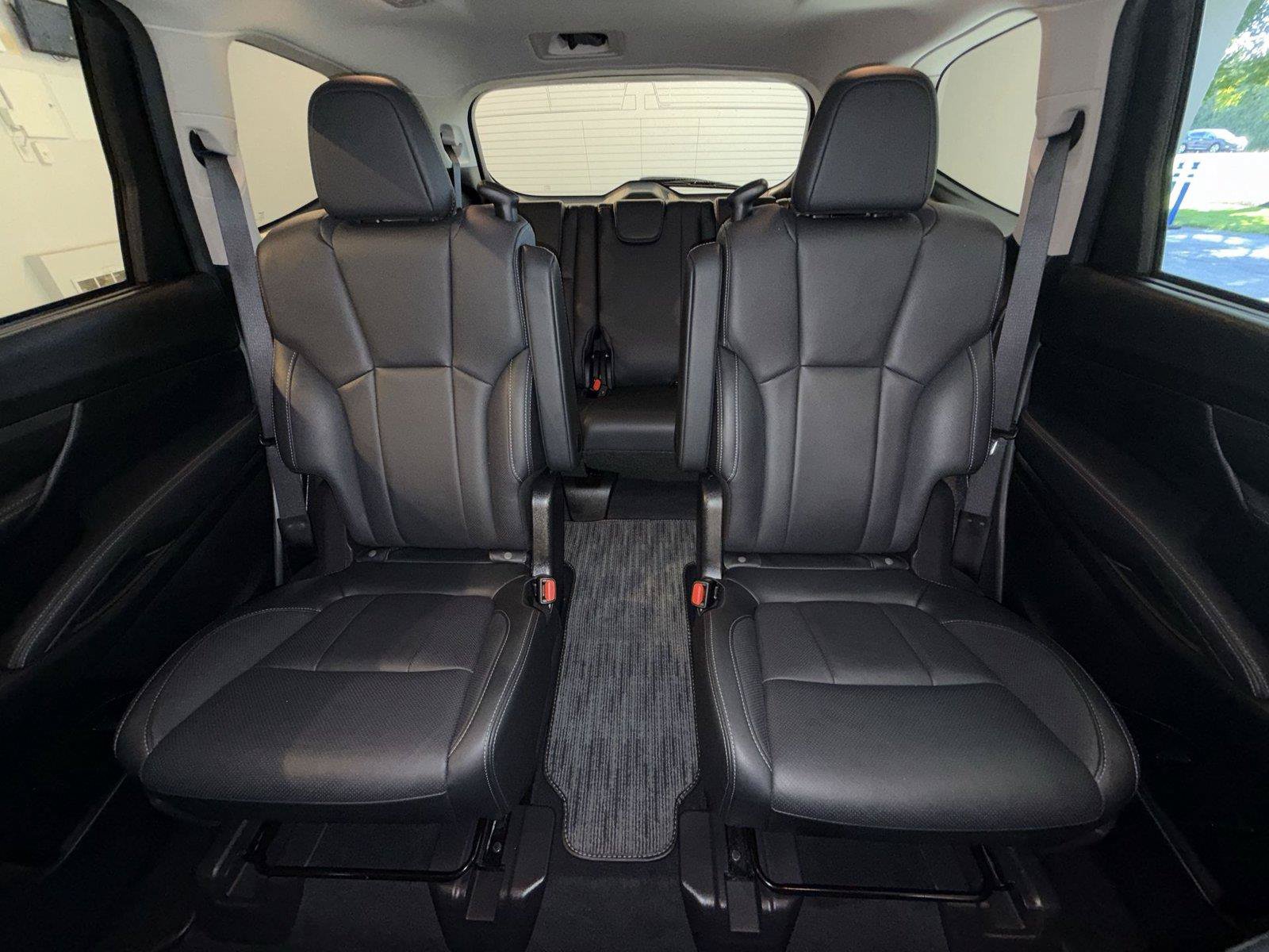 Used 2024 Subaru Ascent Limited AWD/4WD image 23