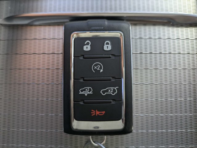 Used 2023 Jeep Grand Wagoneer 4WD image 33
