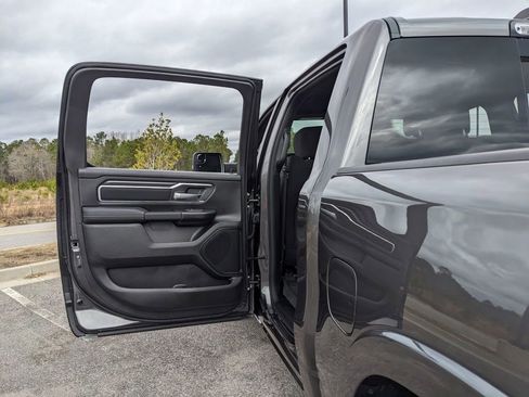 New 2026 RAM 1500 4x4 Crew Cab image 57