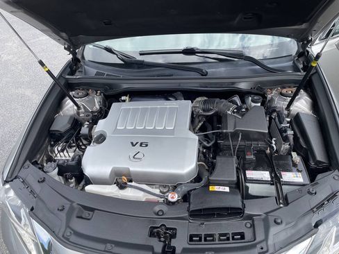 Used 2017 Lexus ES 350 w/ Luxury Package FWD image 27