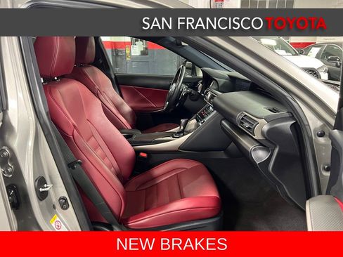 Used 2018 Lexus IS 300 F Sport image 19