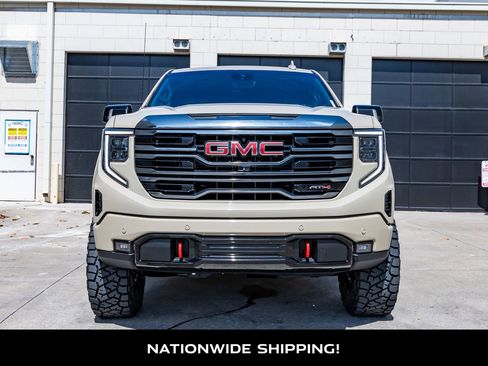 Used 2022 GMC Sierra 1500 AT4 w/ AT4 Premium Package image 4