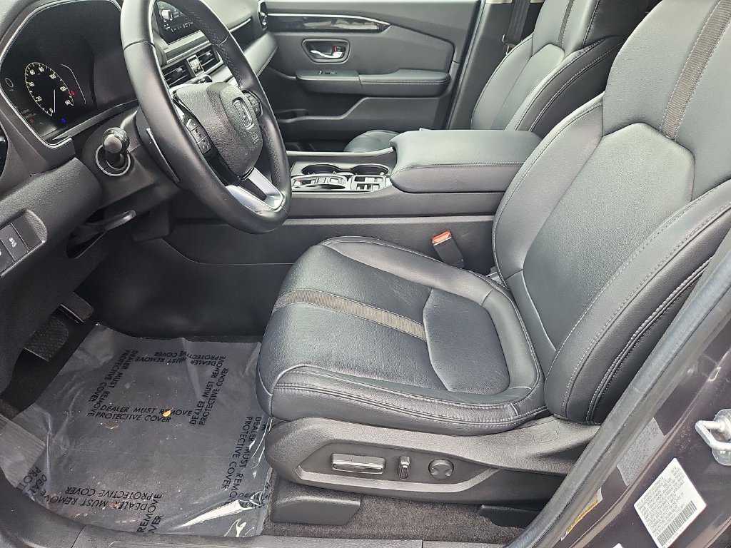 Certified 2025 Honda Pilot EX-L image 30