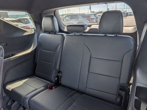 Used 2024 Chevrolet Traverse LT w/ Midnight/Sport Edition AWD/4WD image 14