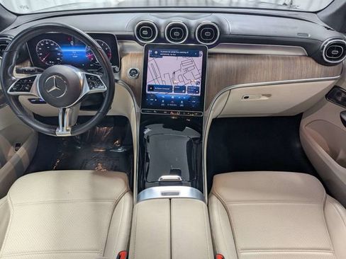 Used 2023 Mercedes-Benz GLC 300 w/ Exclusive Trim Package image 6