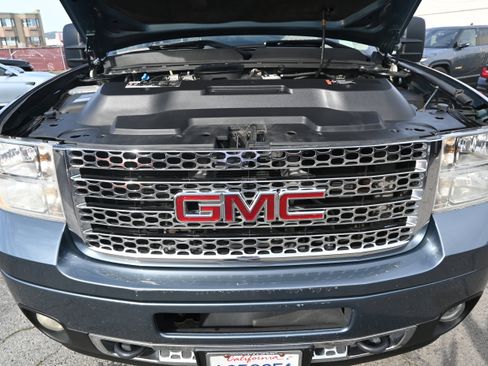 Used 2012 GMC Sierra 2500 Denali image 28