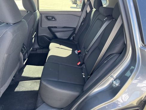 Certified 2023 Nissan Rogue S FWD image 10