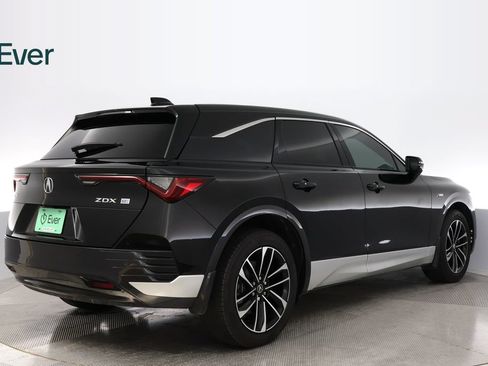 Used 2024 Acura ZDX A-Spec RWD image 3