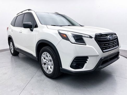 Used 2023 Subaru Forester image 8