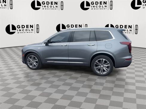 Used 2021 Cadillac XT6 Premium Luxury image 5