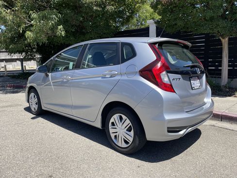 Used 2019 Honda Fit LX image 3