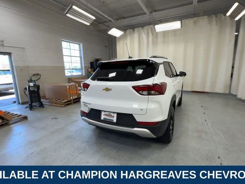 Certified 2023 Chevrolet TrailBlazer LT FWD image 9