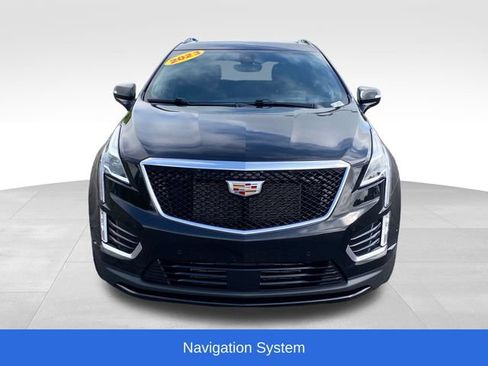 Used 2023 Cadillac XT5 Sportv w/ Technology Package AWD/4WD image 2