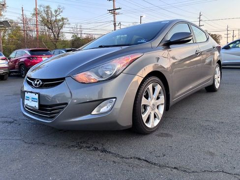 Used 2013 Hyundai Elantra Limited FWD image 3