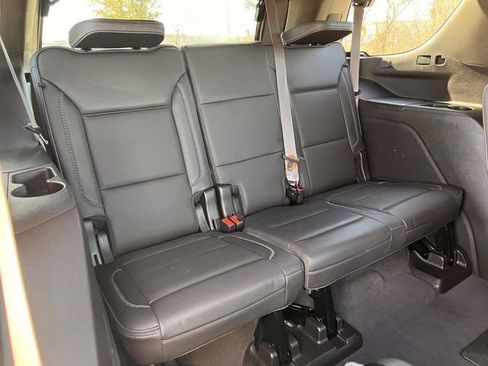 Used 2021 GMC Yukon Denali w/ Denali Premium Package image 31