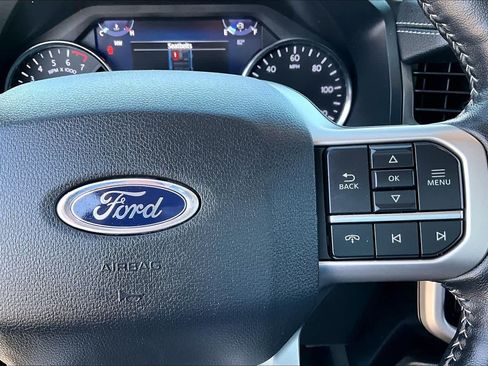 Used 2023 Ford Expedition XLT RWD image 23
