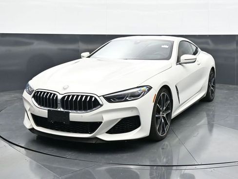 Used 2019 BMW M850i xDrive Coupe w/ Driving Assistance Package AWD/4WD image 5