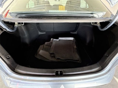 Used 2023 Toyota Corolla SE image 23