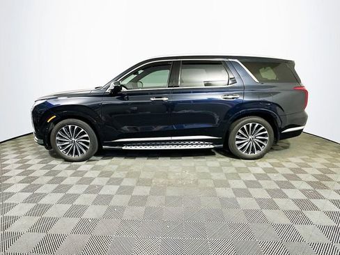 Used 2023 Hyundai Palisade Calligraphy w/ Cargo Package image 5