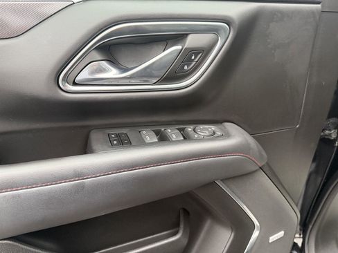 Used 2022 Chevrolet Tahoe RST w/ Sport Performance Package image 27