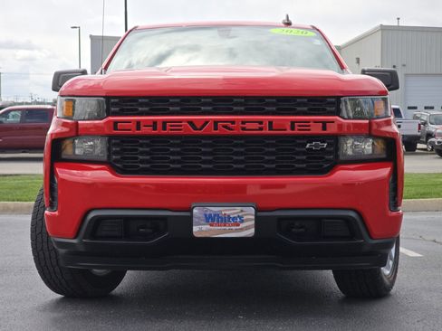 Used 2020 Chevrolet Silverado 1500 Custom w/ Custom Value Package image 12