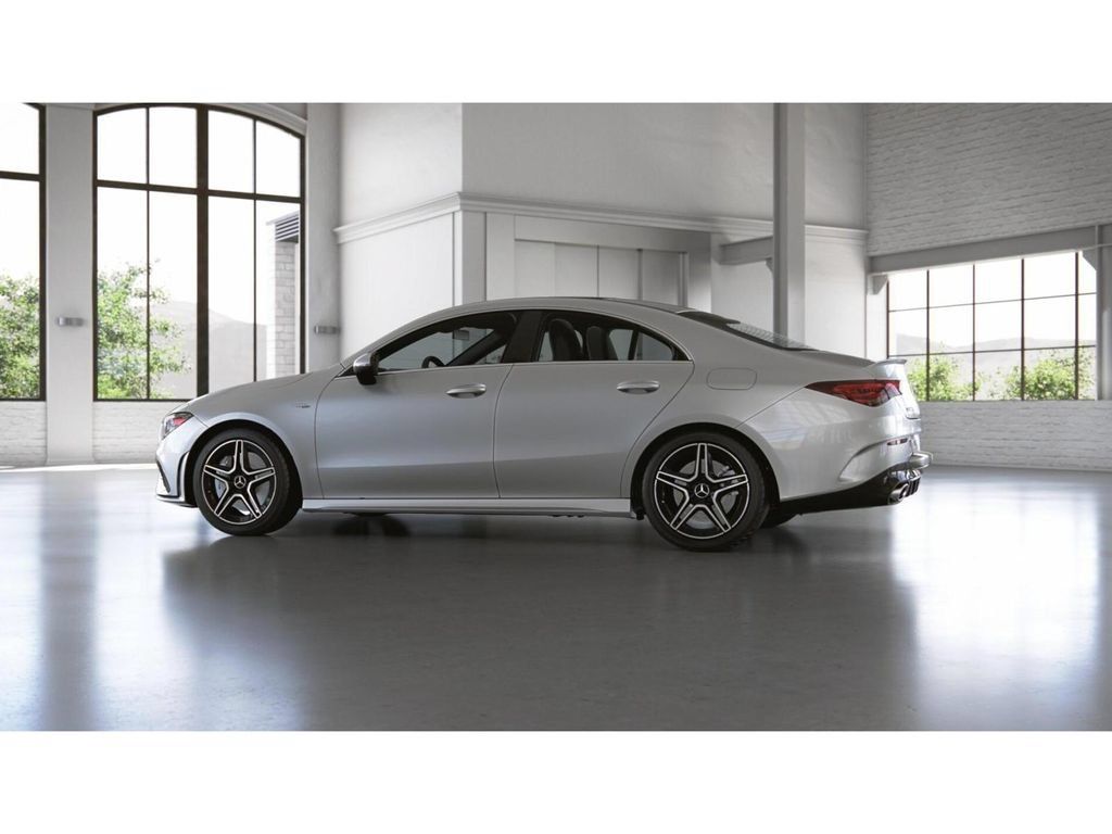 Certified 2022 Mercedes-Benz CLA 35 AMG 4MATIC image 33
