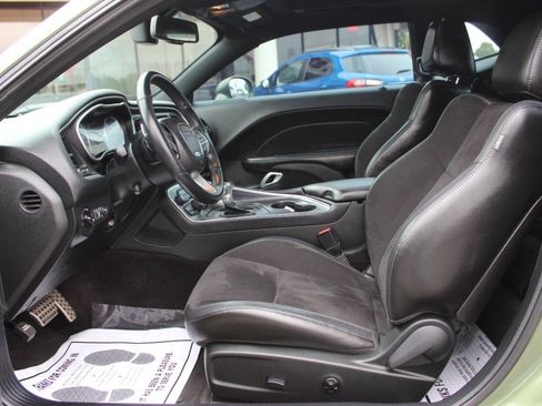Used 2018 Dodge Challenger GT w/ GT Interior Package AWD/4WD image 16
