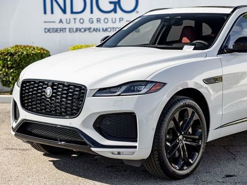 New 2026 Jaguar F-PACE R-Dynamic S image 2