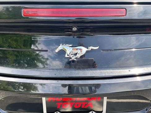 Used 2018 Ford Mustang Premium w/ Equipment Group 201A RWD image 8