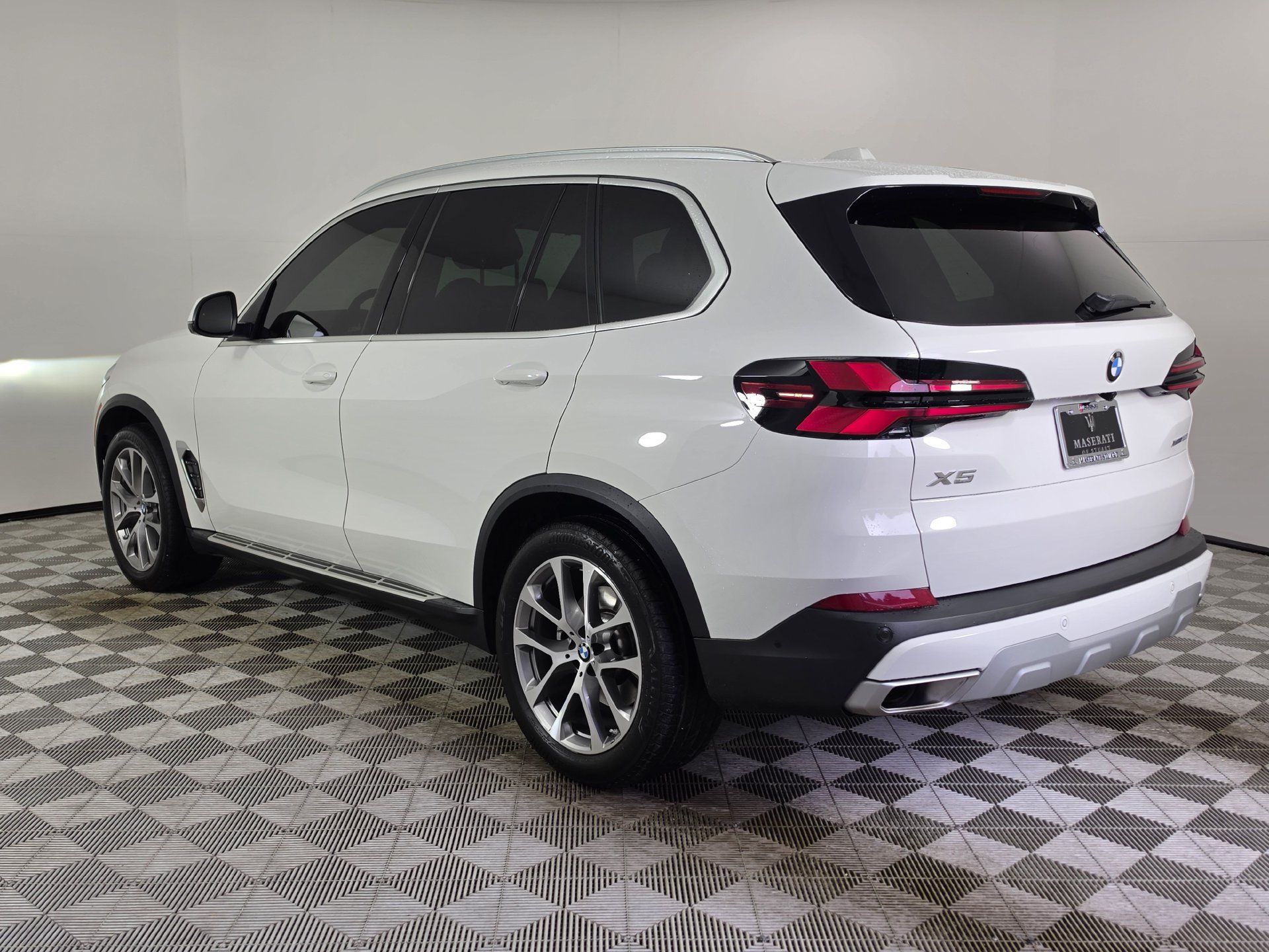 Used 2026 BMW X5 xDrive40i AWD/4WD image 40