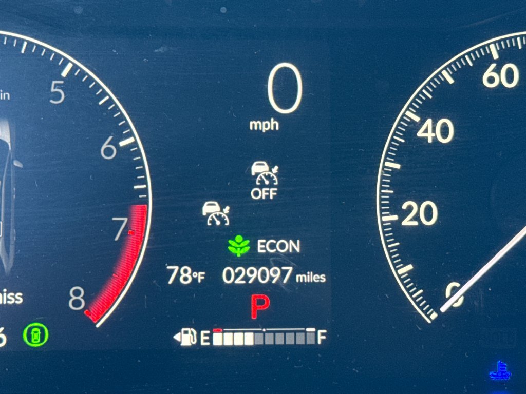 Used 2025 Honda HR-V LX image 16
