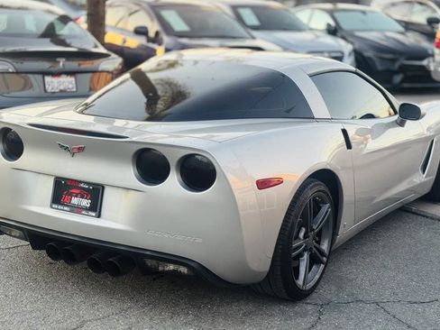 Used 2008 Chevrolet Corvette Coupe w/ Preferred Equipment Group image 5