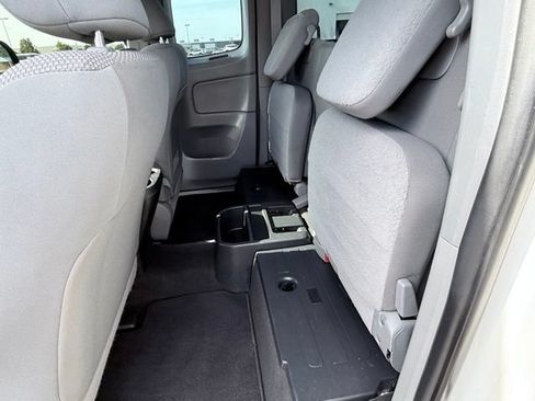 Used 2012 Toyota Tacoma PreRunner RWD image 15
