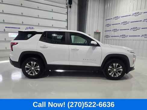 Used 2025 Chevrolet Equinox LT AWD/4WD image 9