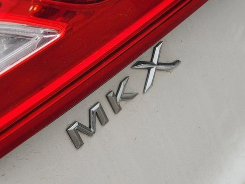 Used 2018 Lincoln MKX Select w/ Select Plus Package image 10
