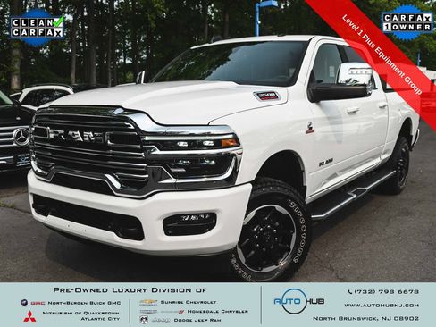 Used 2025 RAM 2500 Laramie AWD/4WD image 1