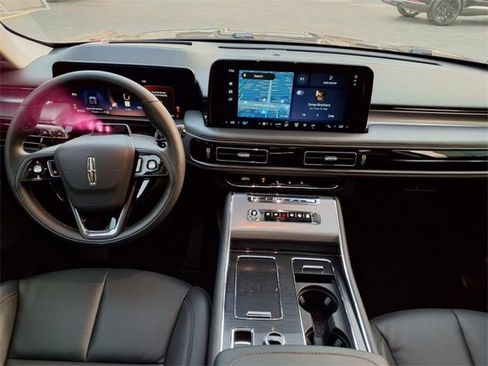New 2025 Lincoln Aviator Premiere w/ Equipment Group 101A image 6