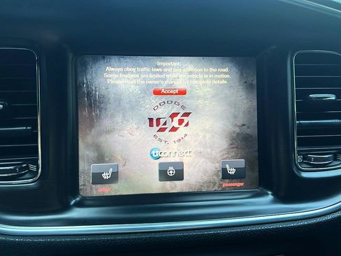 Used 2014 Dodge Charger SXT RWD image 35