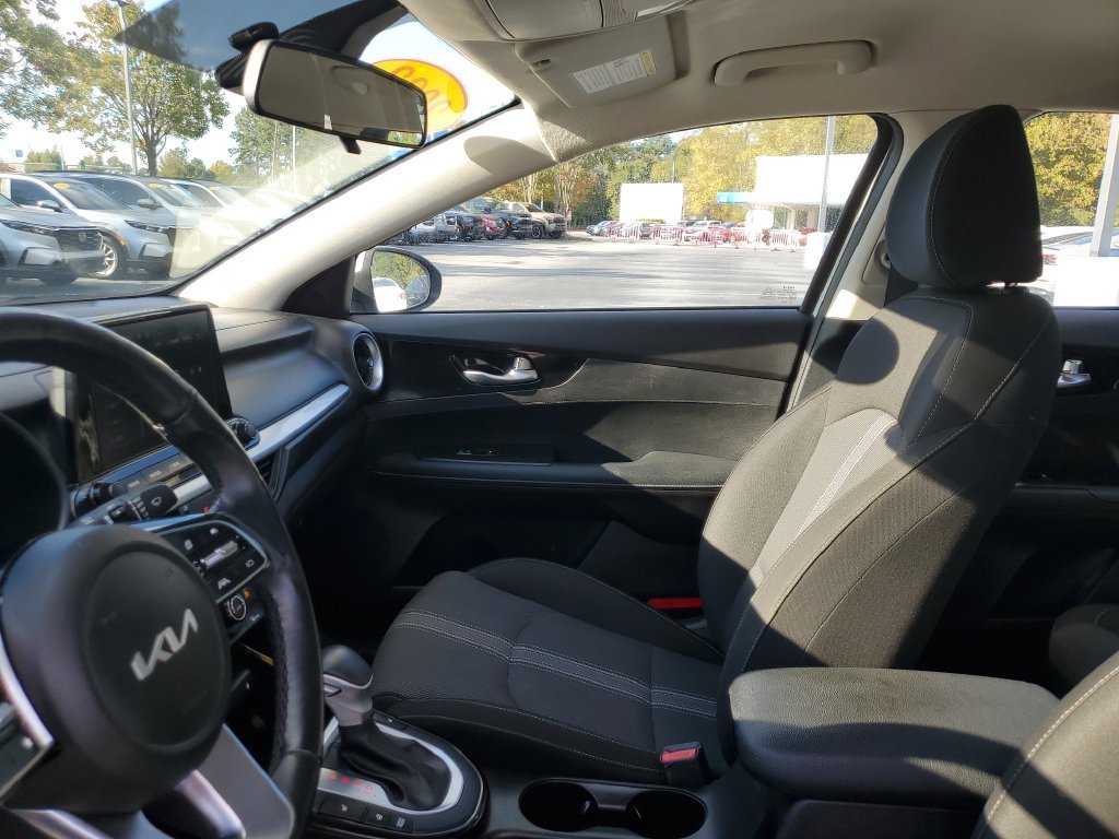 Used 2023 Kia Forte GT-Line FWD image 19