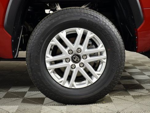 New 2026 Toyota Tundra SR5 AWD/4WD image 22