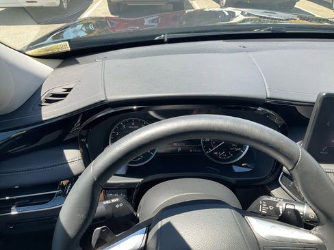 Used 2024 INFINITI QX60 Pure w/ Cargo Package image 26