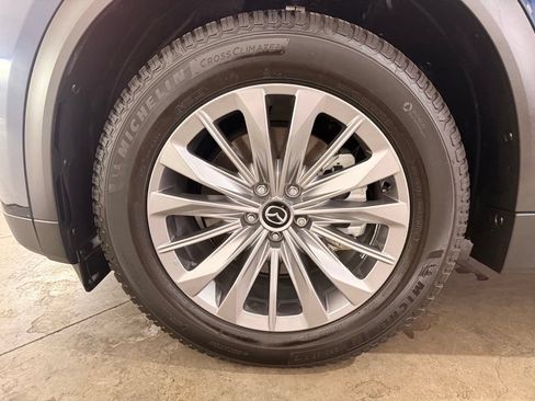 Used 2024 MAZDA CX-90 Plug-In Hybrid w/ Preferred AWD/4WD image 15