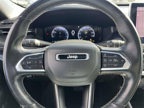Used 2022 Jeep Compass High Altitude image 16