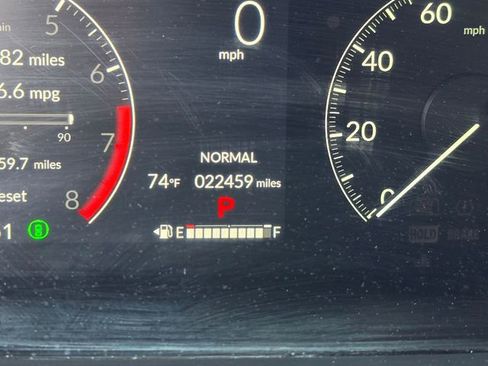 Used 2025 Honda CR-V LX image 24